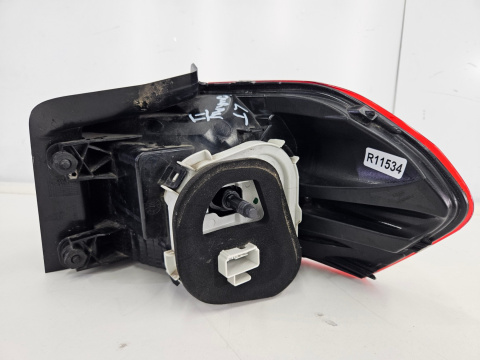 Lampa VW Touran II 2 5ta lewa tylna 2015r.- na zarówki 5ta945095a