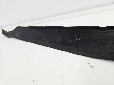 Plastik VW ID.3 id3 Cupra Born wewnętrzna osłona błotnika prawa przednia 10a821112a