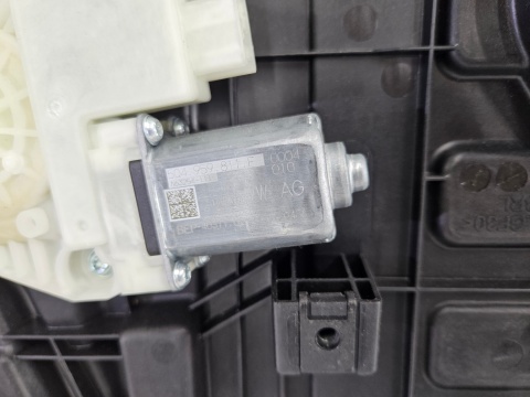 Podnośnik szyb VW ID.3 id3 Cupra Born lewy tylny silniczek mechanizm 10a839401a 504959811f