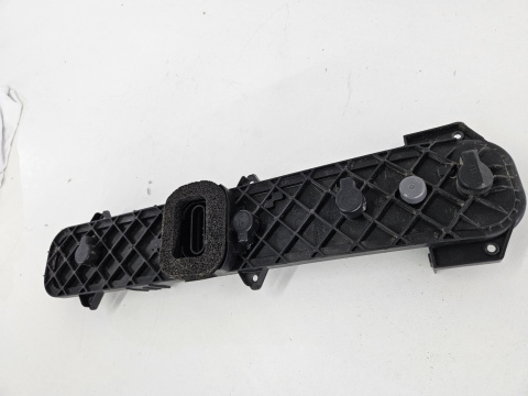 Wkład lampy Iveco Daily 4 IV 2014r.- prawa lewa tylna oprawa żarówek 465007516