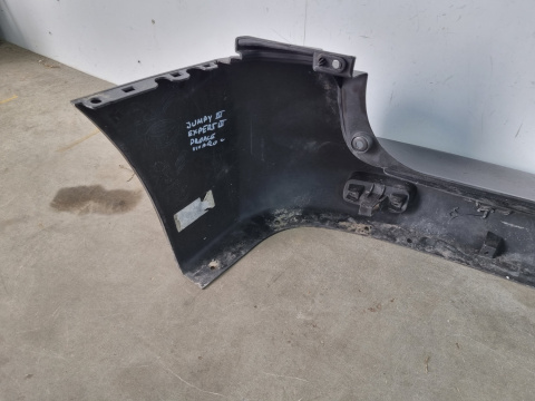 Zderzak tylny Citroen Jumpy 3 Peugeot Expert 3 Opel Zafira Life Vivaro C Toyota ProAce 16r.- tył PDC 9808627477