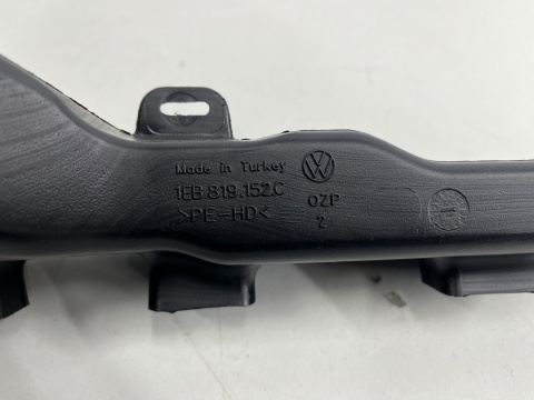 Plastik VW ID.3 id3 kanał powietrza wnętrza nadmuchu nagrzewnicy kierownica powietrza 1eb819152c