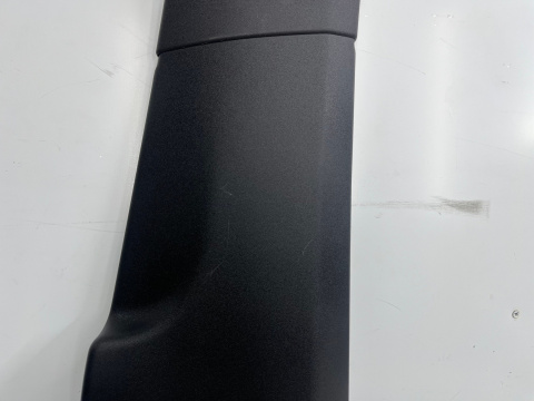 Plastik VW ID.3 id3 prawa środkowa osłona słupka progu 10a867244a 10a867292b 10a853372b
