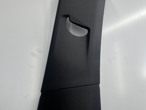 Plastik VW ID.3 id3 prawa środkowa osłona słupka progu 10a867244a 10a867292b 10a853372b