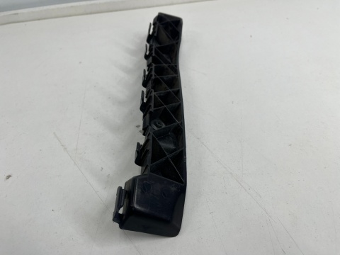 Ślizg Kia pro ceed I proceed 07-12r. HB 3d prawe tylne mocowanie zderzaka wspornik 86614-1h200