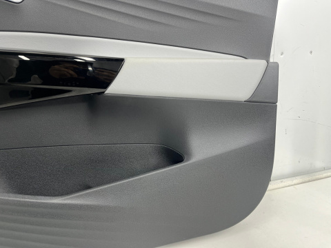 Tapicerka VW ID.3 id3 boczek drzwi prawy przedni pasażera 10b867010g