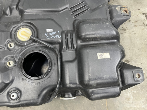 Zbiornik paliwa Renault Trafic III 3 Vivaro B Primastar II NV300 Talento bak 172017757r 9345804