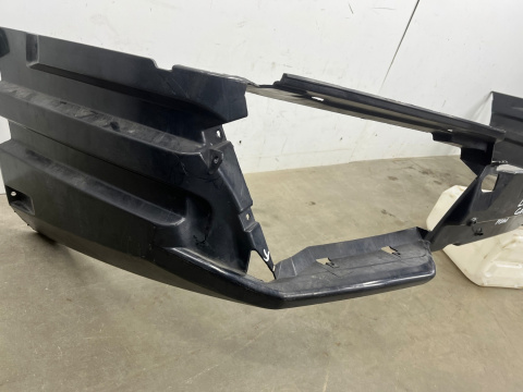 Zderzak przedni Lamborghini Gallardo PRZEDLIFT Mocowanie ślizg 2003-2008