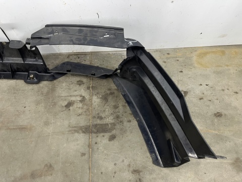 Zderzak przedni Lamborghini Gallardo PRZEDLIFT Mocowanie ślizg 2003-2008