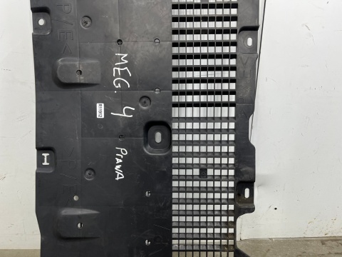 Osłona podwozia Renault Megane 4 IV 2016r.- dolna prawa płyta 748142239r