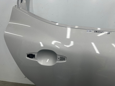 Drzwi Dacia Sandero 3 III Stepway 20r.- prawe tylne prawy tył 822105291R