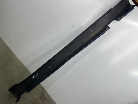 Nakładka progu BMW 5 E60 E61 sedan kombi 03-07r. przedlift lewa listwa próg zewnętrzny 7033759