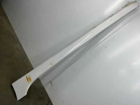 Nakładka progu Hyundai i40 prawa listwa próg zewnętrzny 87751-3z000