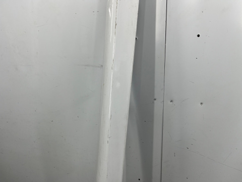 Nakładka progu Opel Corsa E 3drzwi OPC lewa listwa próg zewnętrzny 39004719