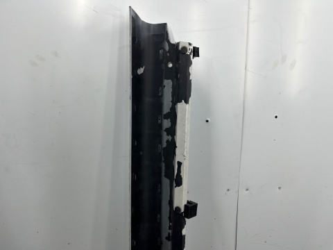 Nakładka progu Opel Corsa E 3drzwi OPC lewa listwa próg zewnętrzny 39004719