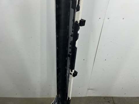 Nakładka progu Opel Corsa E 3drzwi OPC lewa listwa próg zewnętrzny 39004719