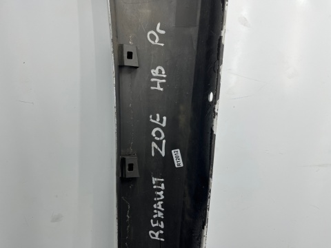 Nakładka progu Renault Zoe 12r.- prawa listwa próg zewnętrzny 764263059r