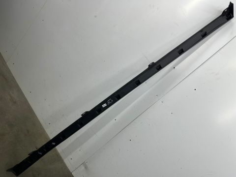 Nakładka progu Volvo V40 S40 sedan kombi 95-04r. lewa listwa próg zewnętrzny 30618432