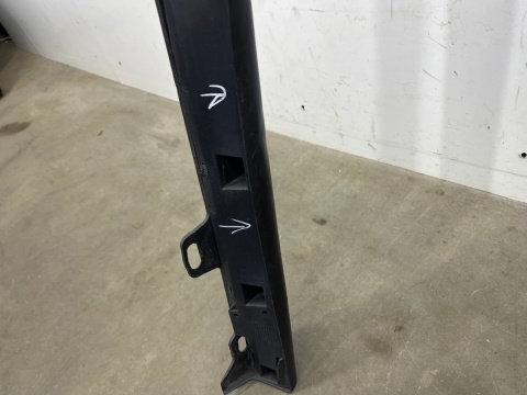 Nakładka progu Volvo V40 S40 sedan kombi 95-04r. lewa listwa próg zewnętrzny 30618432