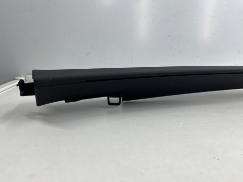 Deska rozdzielcza VW ID.3 id3 pasek górny LEDowy Ambiente plastik osłona 10b919451b