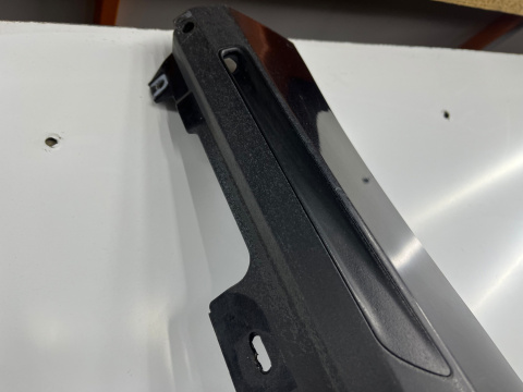 Nakładka progu BMW 7 G11 lewa listwa lewy próg zewnętrzny 7357127