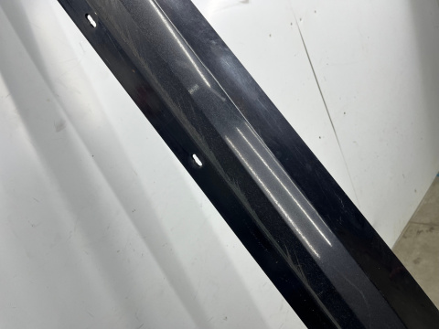 Nakładka progu BMW 7 G11 lewa listwa lewy próg zewnętrzny 7357127