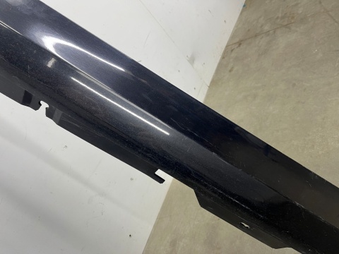 Nakładka progu BMW 7 G11 lewa listwa lewy próg zewnętrzny 7357127