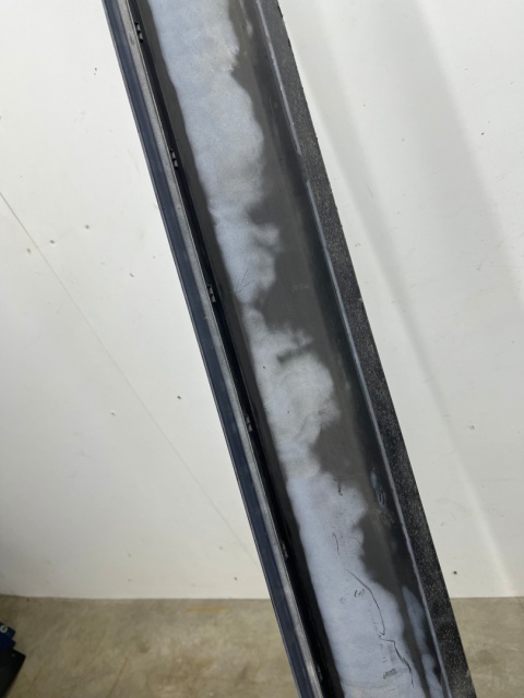 Nakładka progu BMW 7 G11 lewa listwa lewy próg zewnętrzny 7357127