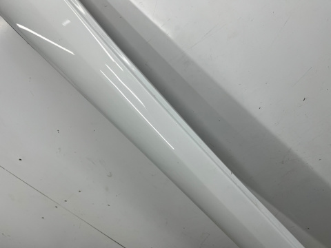 Nakładka progu Renault Zoe 12r.- prawa listwa prawy próg zewnętrzny 764263059R
