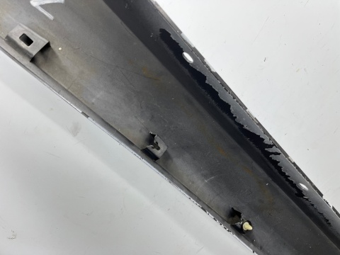 Nakładka progu Renault Zoe 12r.- prawa listwa prawy próg zewnętrzny 764263059R