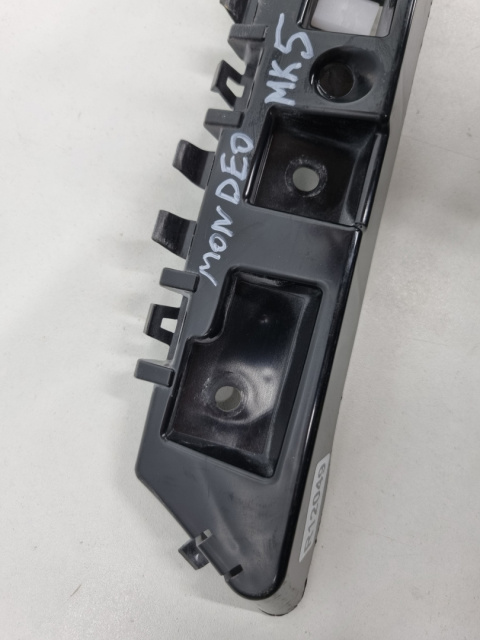 Ślizg Ford Mondeo V MK5 14-19r. przedlift sedan kombi prawe tylne mocowanie zderzaka wspornik ds73-17a881-b ds7317a881b