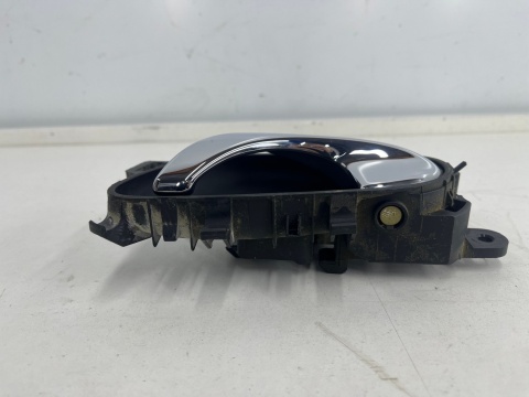 Klamka Nissan Qashqai II 2 J11 13-21r. lewa tylna przednia wewnętrzna rączka uchwyt drzwi 80671-4ea1