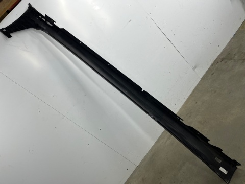 Nakładka progu BMW 6 Gran Tourismo GT G32 17-23r. lewa listwa lewy próg zewnętrzny 8068183