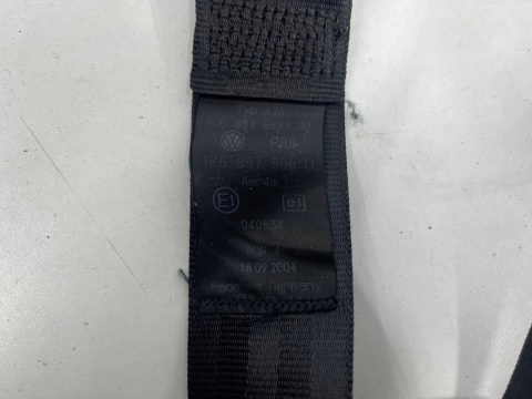 Pas bezpieczeństwa VW Golf V 5 HB 5drzwi prawy tylny czarny 1k6857806d