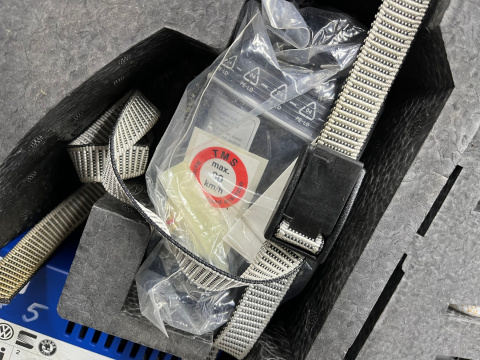 Wkład koła zapasowego VW Golf V 5 Audi a3 8p kompresor winda klucz ucho styropian bagażnika zestaw narzędzi naprawczy koła