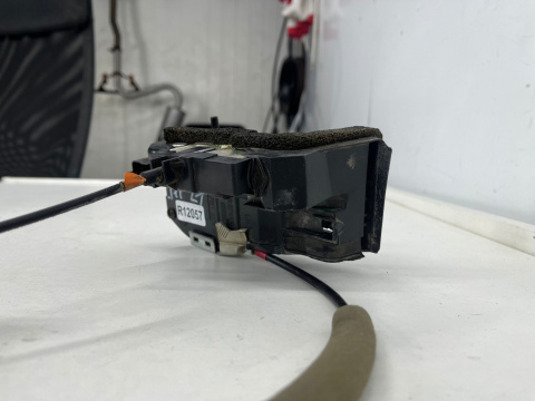 Zamek drzwi Nissan Qashqai II 2 J11 Renault Kadjar 2013-2021r. tylny lewy linka 3pin