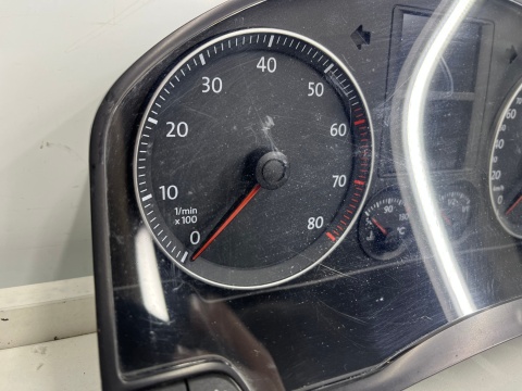 Licznik VW Golf V 5 1.4 FSI 16v zegary obrotomierz prędkościomierz wskaźnik wyświetlacz 1k0920851f