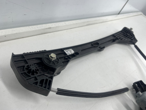 Podnośnik szyb Opel Corsa F Peugeot 208 II 19r.- silniczek mechanizm lewy przód 6pin 9829043680