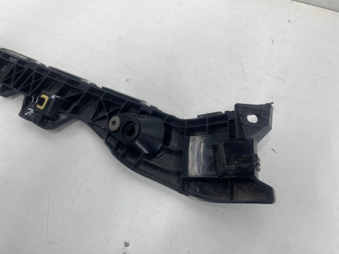Ślizg Mazda 3 IV BP HB 5drzwi 19r.- lewe tylne mocowanie zderzaka wspornik bckn502j1