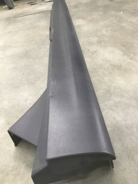 Nakładka progu Mini Cooper F55 2014r.- 3Drzwi prawa listwa próg zewnętrzny 51777315524