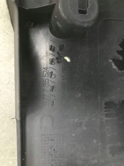 Nakładka progu Mini Cooper F55 2014r.- 3Drzwi prawa listwa próg zewnętrzny 51777315524