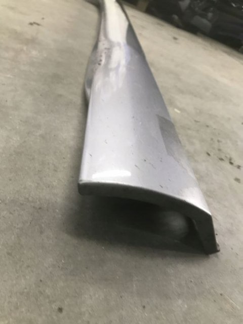 Nakładka progu Renault Zoe 12r.- lewa listwa próg zewnętrzny 764197005R