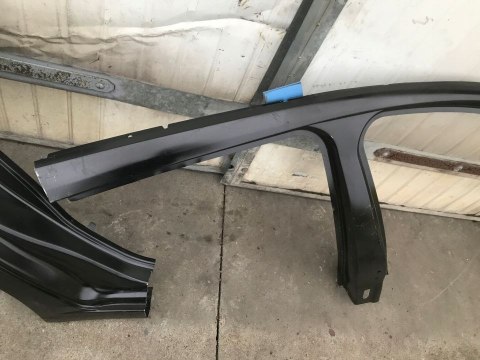 Poszycie Chevrolet Cruze I 08-16r. prawy przedni górny środkowy słupek ĆWIARTKA NOWA ORYGINALNA 95242302