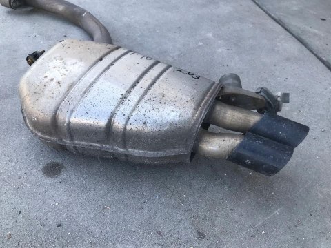 Wydech BMW 5 F10 F11 520d 2.0d tłumik końcowy 8508186