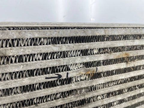 Chłodnica intercoolera Renault Master III Opel Movano B Nissan NV400 Interstar 2.3 dCi oryginał 144960015r