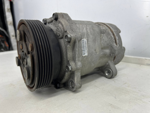 Kompresor klimatyzacji VW Golf Polo Transporter T5 AUDI A3 TT Octavia IBIZA LEON sprężarka 8fk351127-381 760305h01083