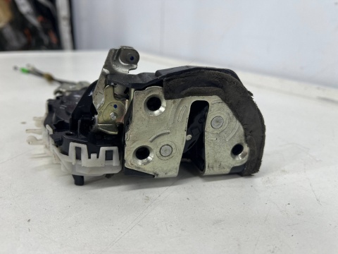 Zamek drzwi TOYOTA PRIUS 3 III XW30 09-15r. LEWY TYLNY T43-14120