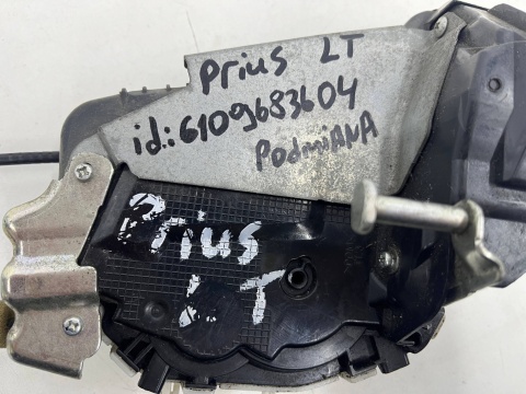 Zamek drzwi TOYOTA PRIUS 3 III XW30 09-15r. LEWY TYLNY T43-14120
