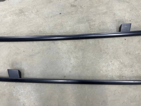 Relingi dachowe VW Golf IV 4 Bora 97-06r. KOMBI lewa prawa nakładka z zaślepkami KOMPLET