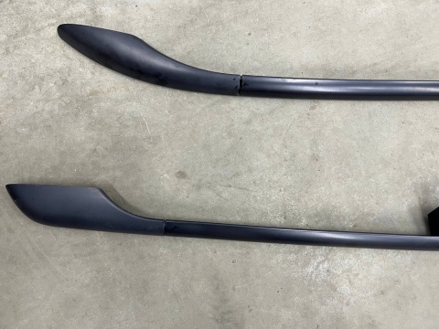 Relingi dachowe VW Golf IV 4 Bora 97-06r. KOMBI lewa prawa nakładka z zaślepkami KOMPLET